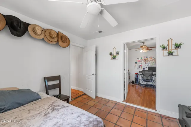 $469,900 | 11138 East Ave R-2, Littlerock, CA 93543