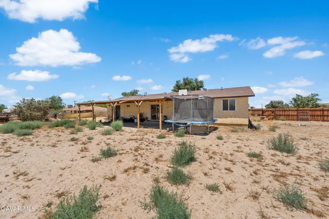 $469,900 | 11138 East Ave R-2, Littlerock, CA 93543