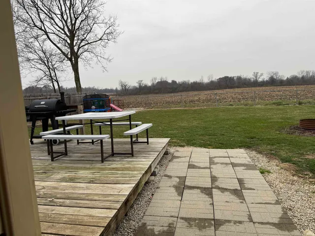 $140,000 | 394 West Delaware Court, Albany, IN 47320