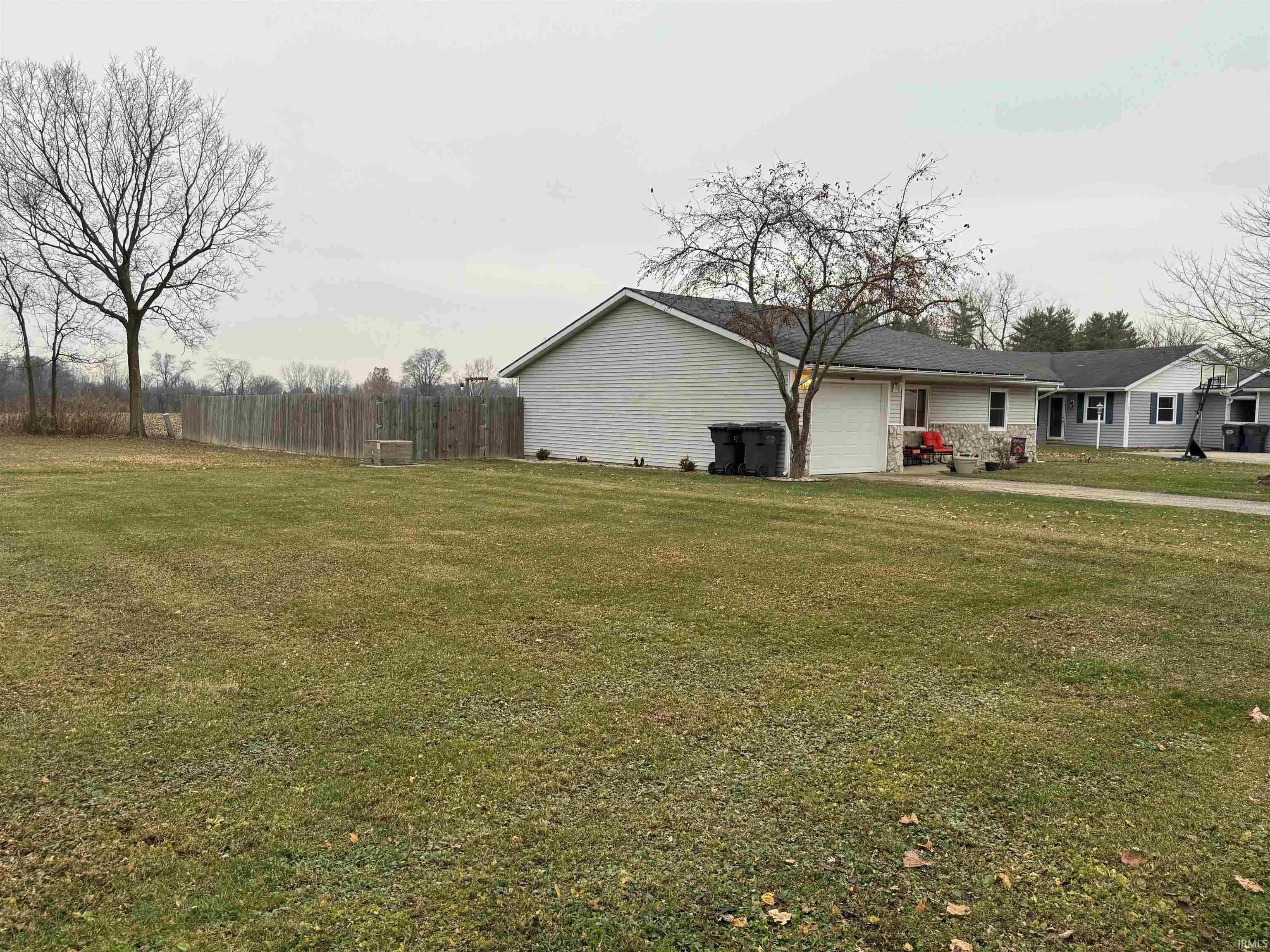394 West Delaware Court Albany, IN 47320 - Photo 5 of 27