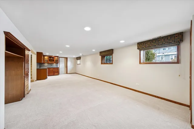 $725,000 | 175 Berteau Avenue, Elmhurst, IL 60126