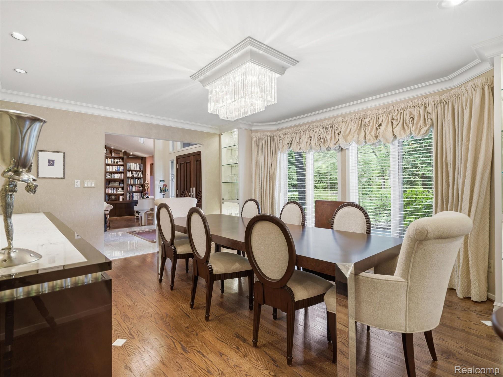 4751 Rolling Ridge Road West Bloomfield, MI 48323 - Photo 8 of 51 Dining area