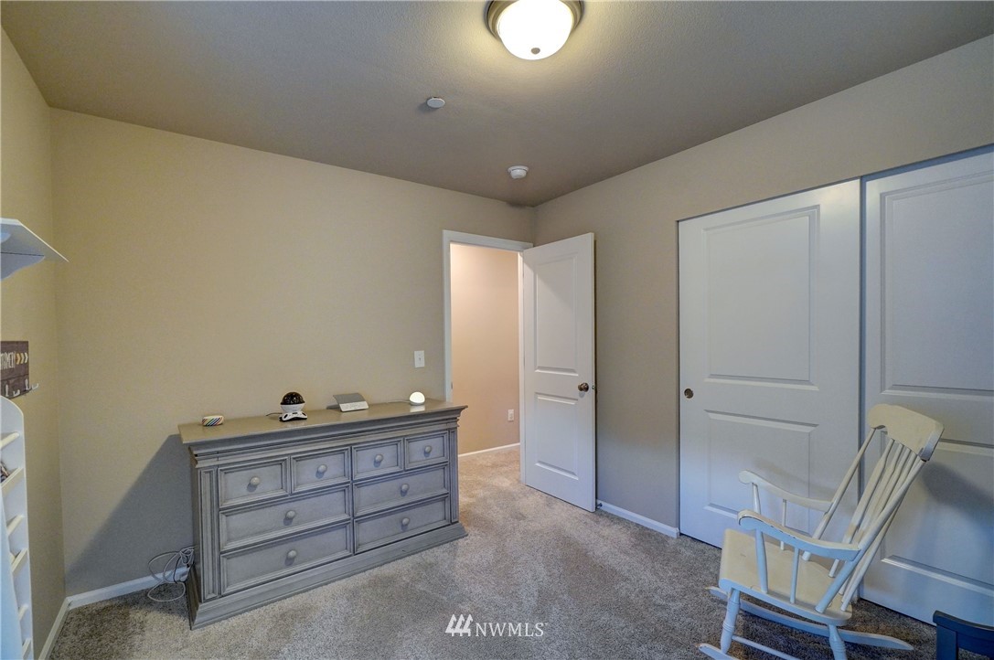 1114 Swan Loop DuPont, WA 98327 - Photo 25 of 39 Gallery Image 25