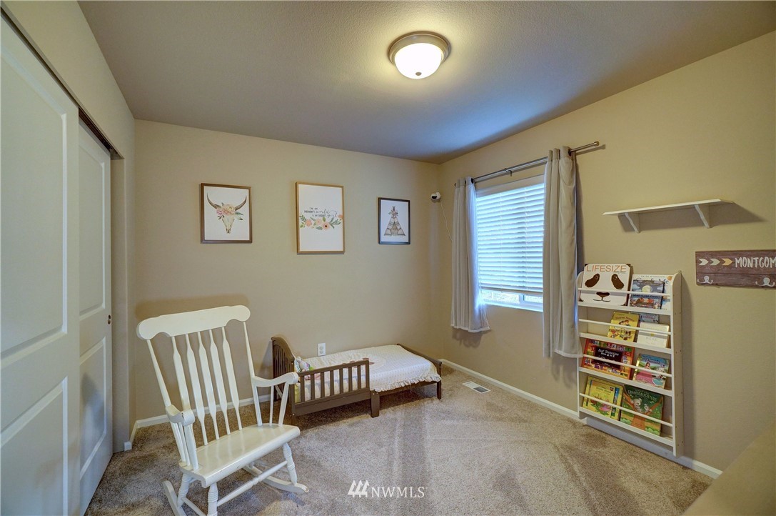 1114 Swan Loop DuPont, WA 98327 - Photo 26 of 39 Gallery Image 26