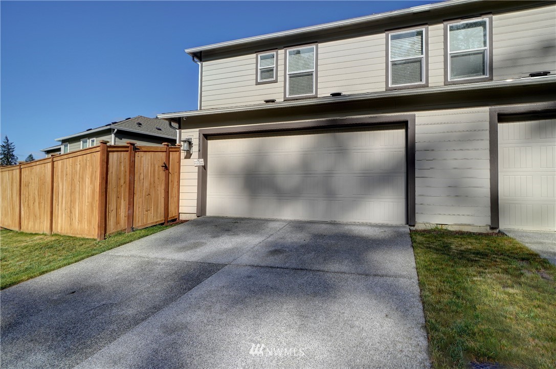 1114 Swan Loop DuPont, WA 98327 - Photo 30 of 39 Gallery Image 30