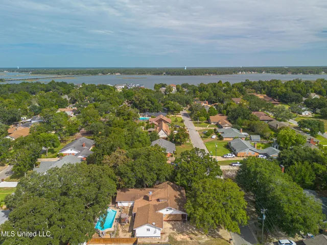 $399,000 | 409 Linda Drive, Biloxi, MS 39531