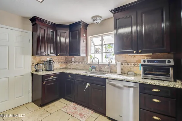 $388,000 | 409 Linda Drive, Biloxi, MS 39531