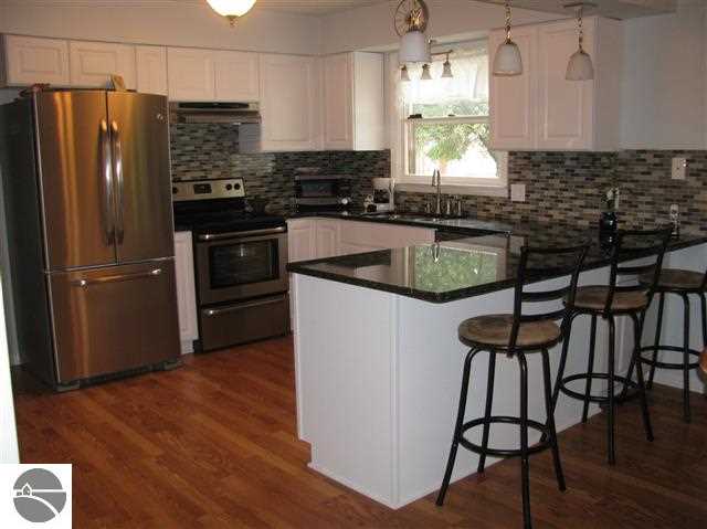 3245 East River Road Mount Pleasant, MI 48858 - Photo 3 of 29 1747332-2.JPG