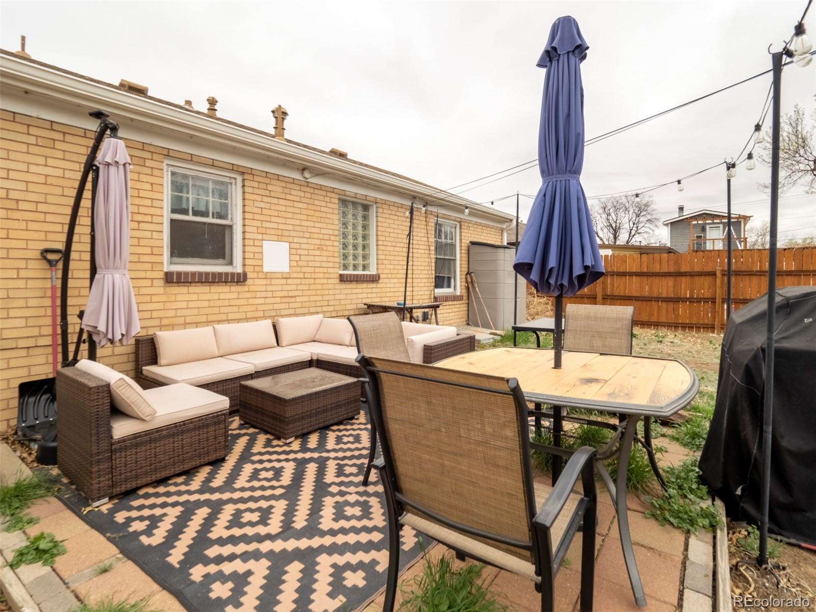 2880 Oneida Street Denver, CO 80207 - Photo 13 of 17