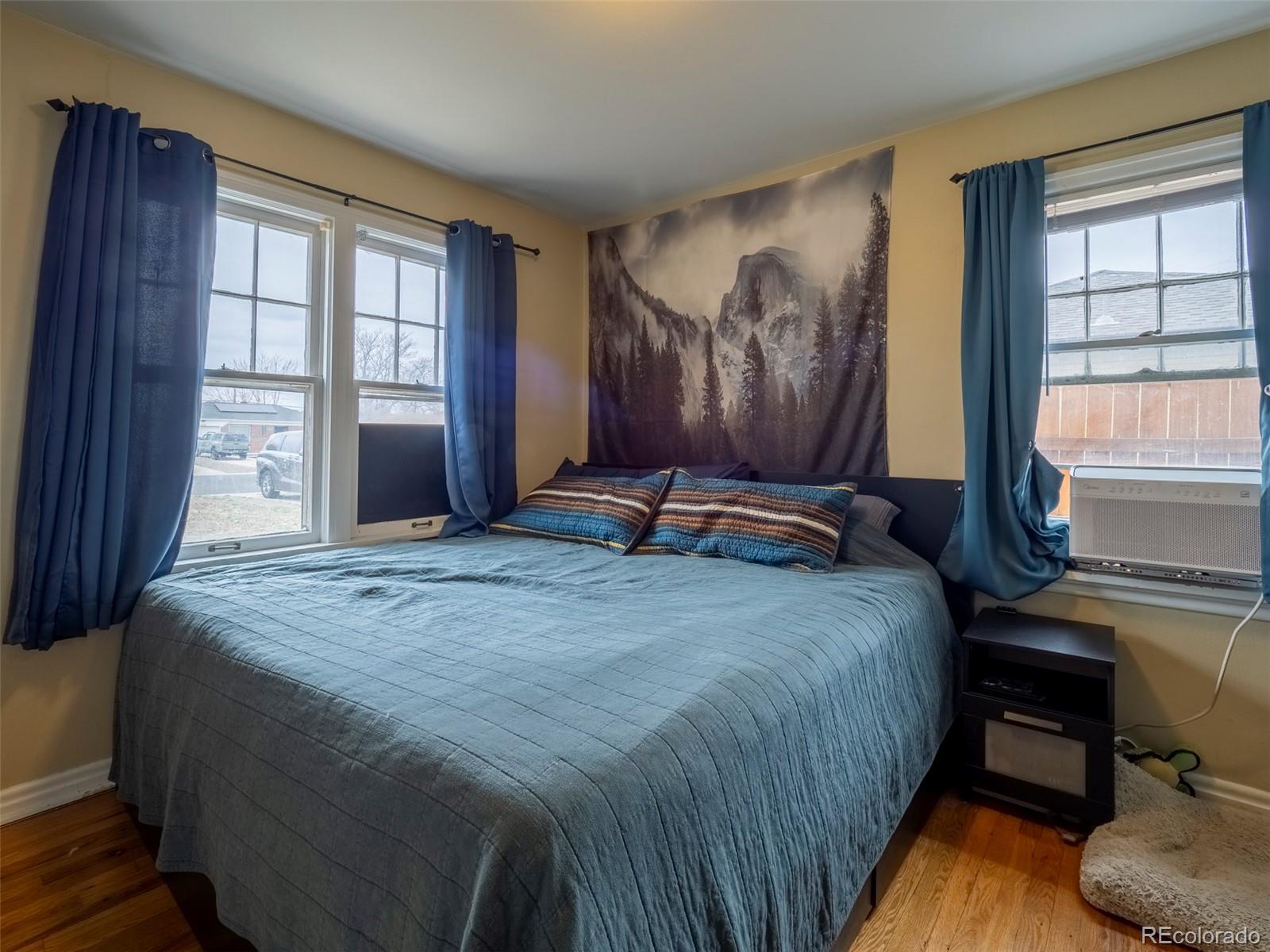 2880 Oneida Street Denver, CO 80207 - Photo 7 of 17