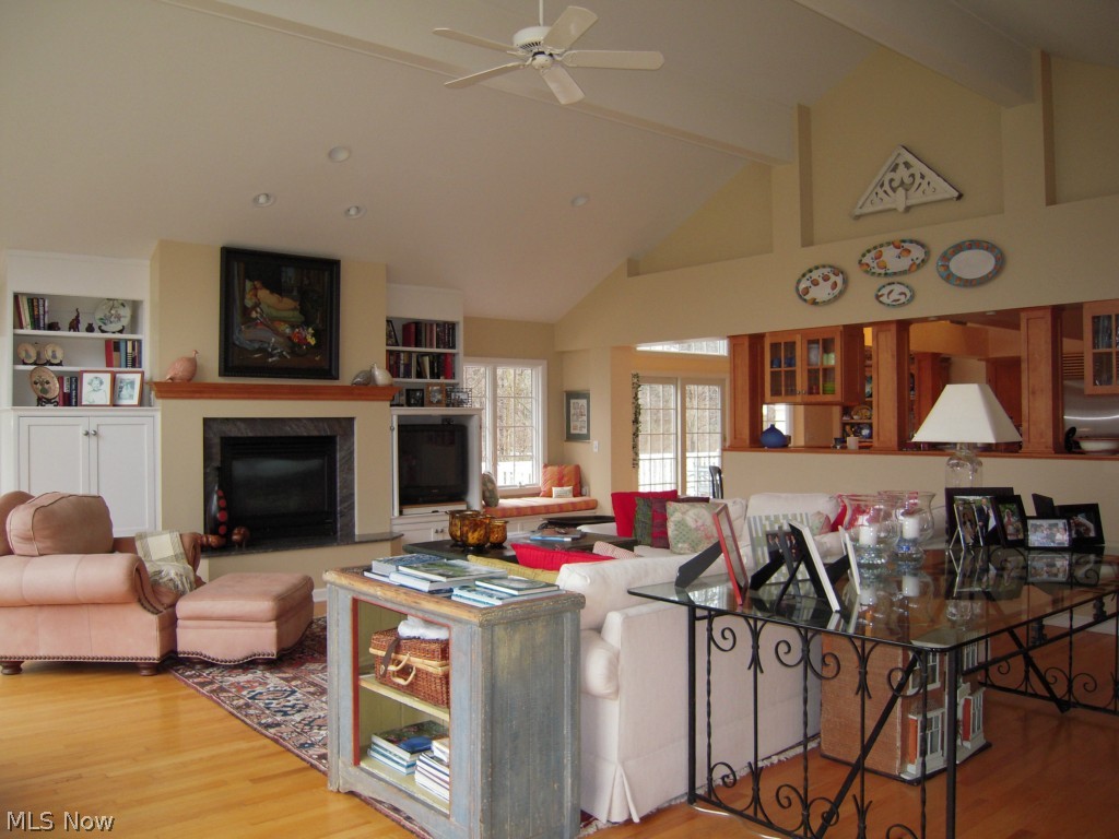15289 Russell Road Chagrin Falls, OH 44022 - Photo 5 of 24 Gallery Image 5