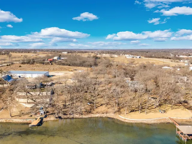 $455,000 | 83 Baugh Drive, Gainesville, TX 76240