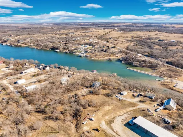 $455,000 | 83 Baugh Drive, Gainesville, TX 76240