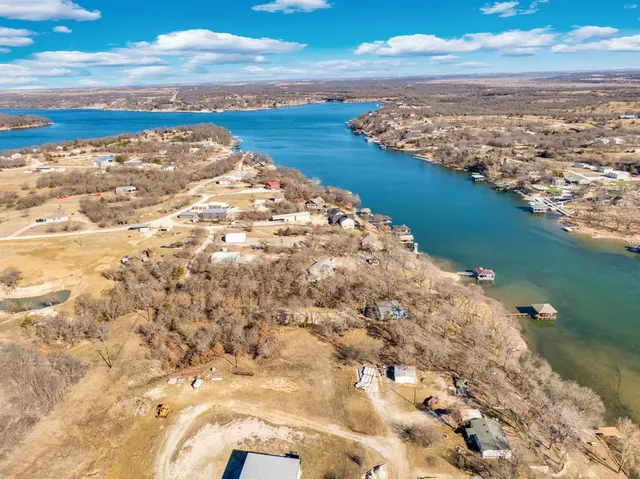 $455,000 | 83 Baugh Drive, Gainesville, TX 76240