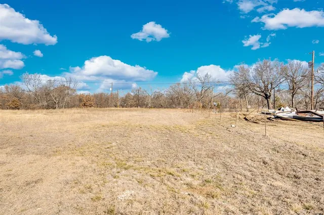 $455,000 | 83 Baugh Drive, Gainesville, TX 76240