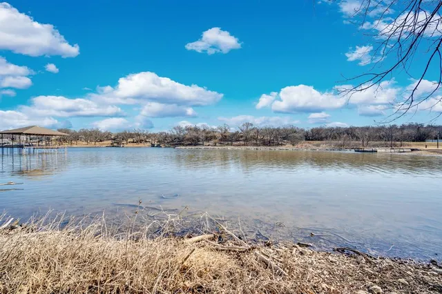 $455,000 | 83 Baugh Drive, Gainesville, TX 76240