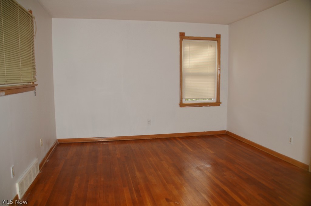 147 Brush Road Cleveland, OH 44143 - Photo 9 of 21 Gallery Image 9