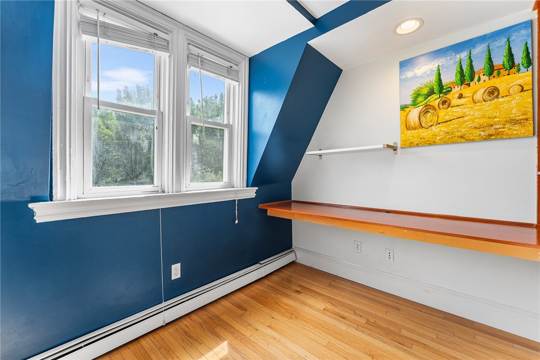 103 Doyle Avenue, Unit 3 Providence, RI 02906 - Photo 11 of 26 Gallery Image 11
