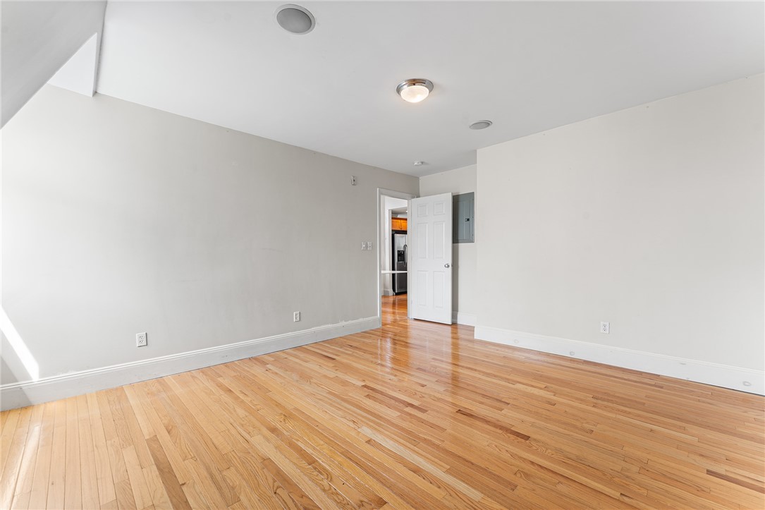 103 Doyle Avenue, Unit 3 Providence, RI 02906 - Photo 19 of 26 Gallery Image 19
