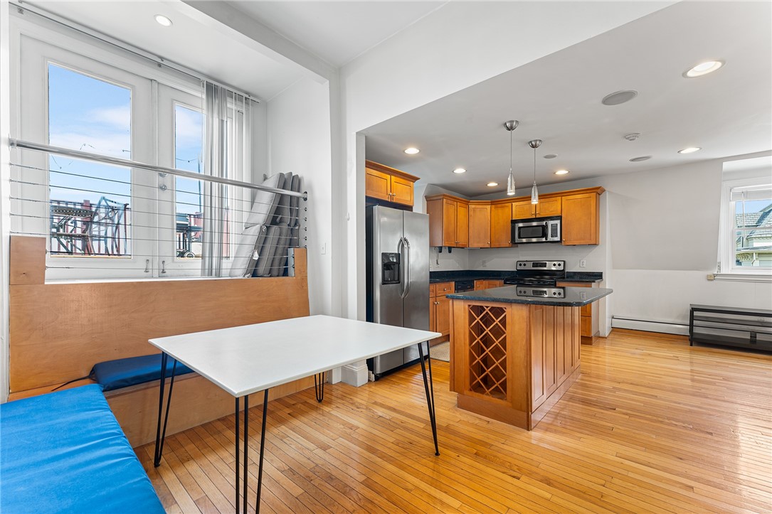 103 Doyle Avenue, Unit 3 Providence, RI 02906 - Photo 3 of 26 Gallery Image 3