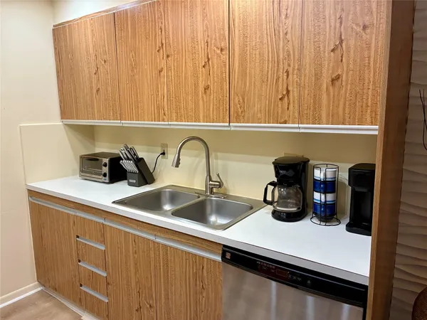 $115,000 | 2301 Lucaya Lane, Unit F1, Coconut Creek, FL 33066