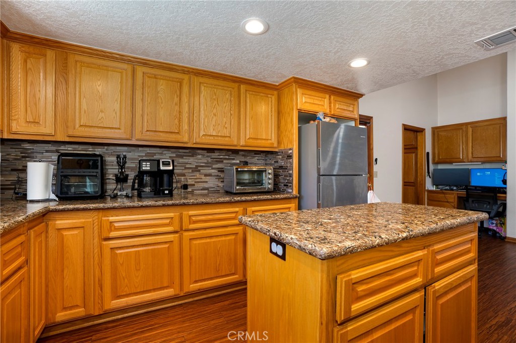 14664 Pamlico Road Apple Valley, CA 92307 - Photo 15 of 49 Gallery Image 15