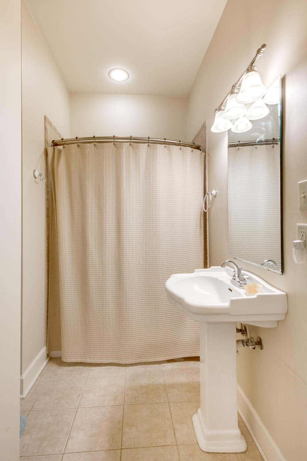 1246 Duane Road Chattanooga, TN 37405 - Photo 35 of 41 1246 Duane Road