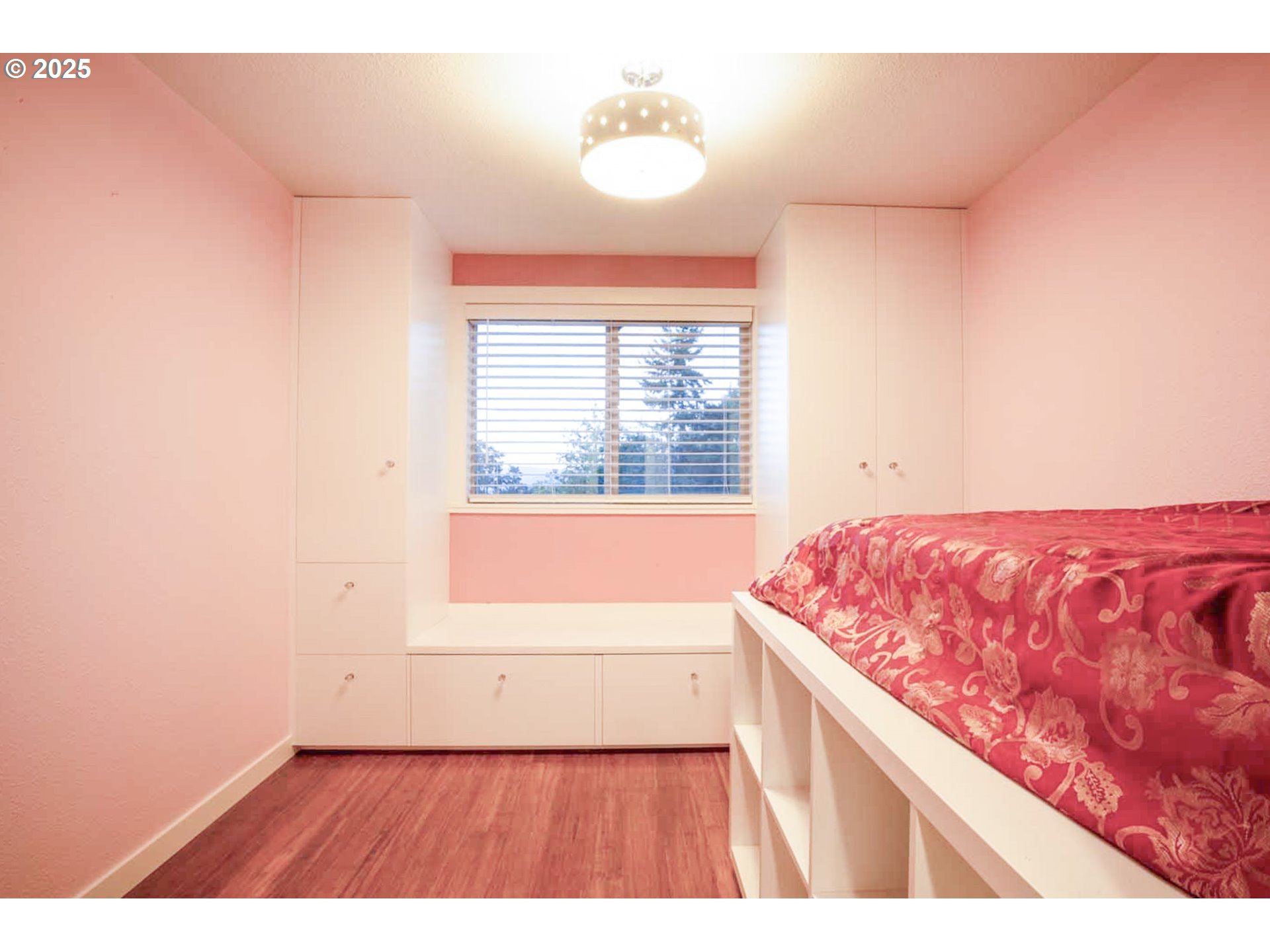 202 Foxtail Drive Eugene, OR 97405 - Photo 11 of 35