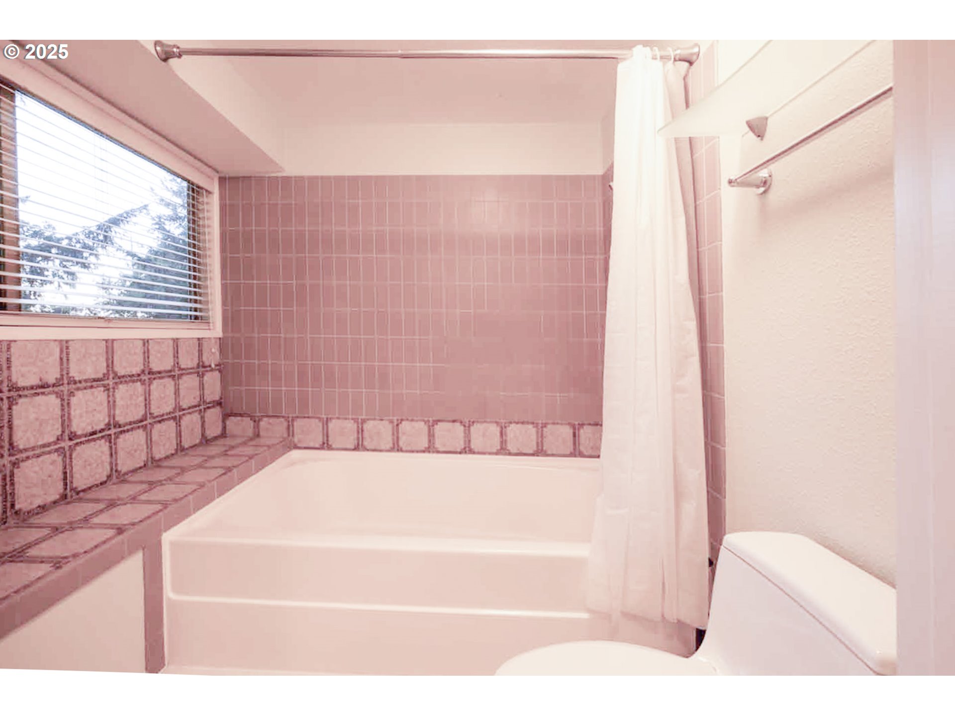 202 Foxtail Drive Eugene, OR 97405 - Photo 14 of 35