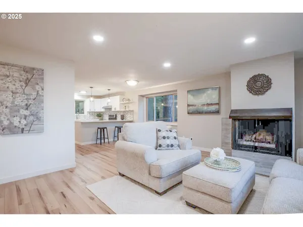 $410,000 | 202 Foxtail Drive, Eugene, OR 97405