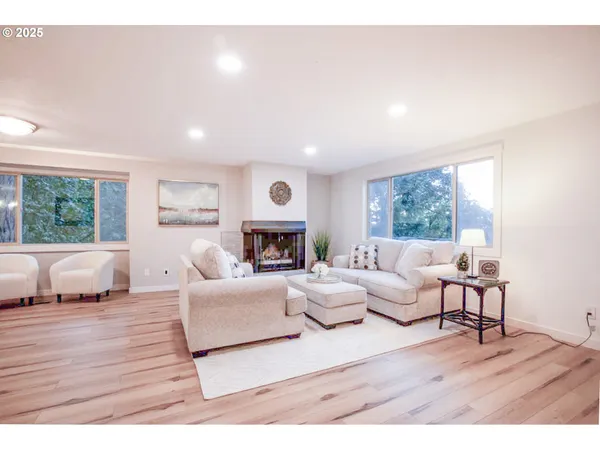 $410,000 | 202 Foxtail Drive, Eugene, OR 97405