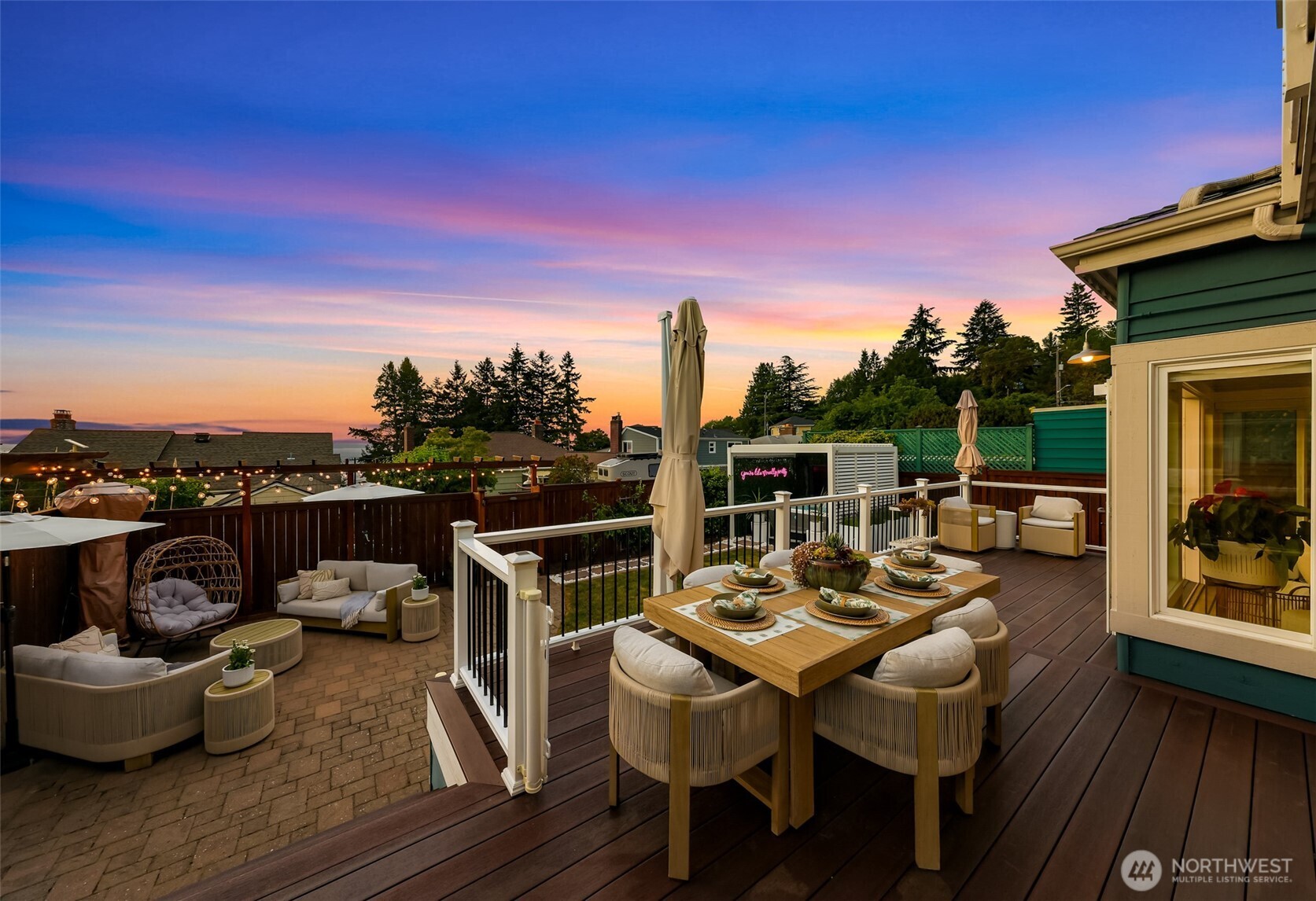 5336 Southwest Admiral Way Seattle, WA 98116 - Photo 11 of 36