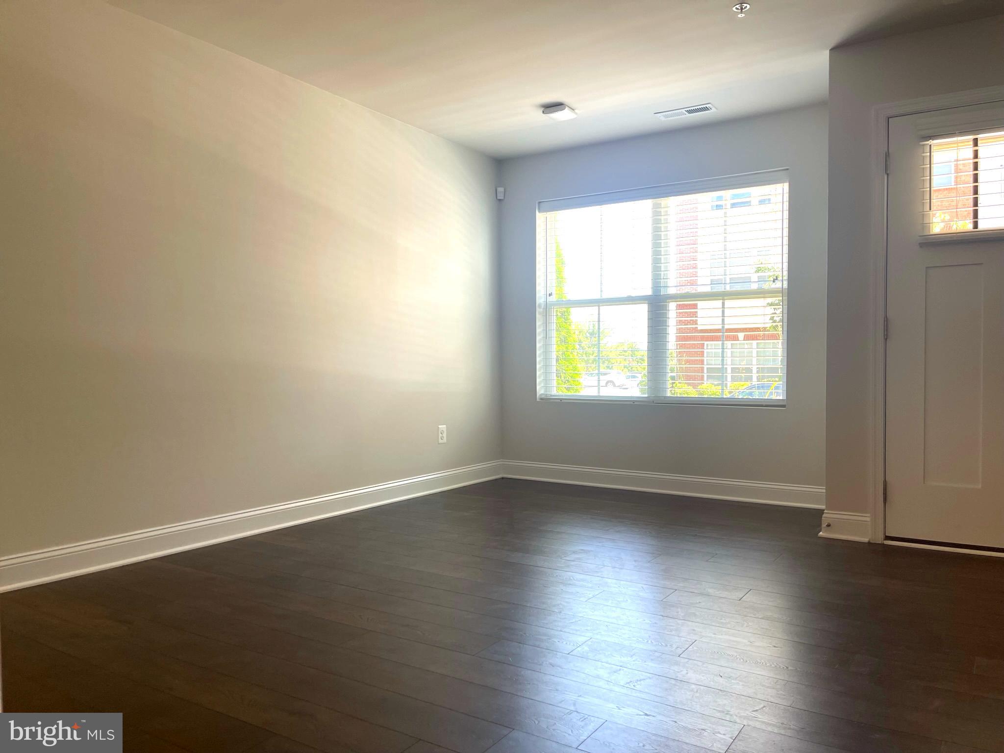 5018 Judicial Way Frederick, MD 21703 - Photo 3 of 39