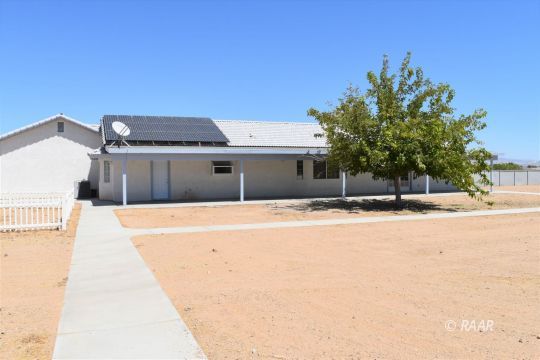 1411 Autumn Avenue Ridgecrest, CA 93555 - Photo 31 of 35