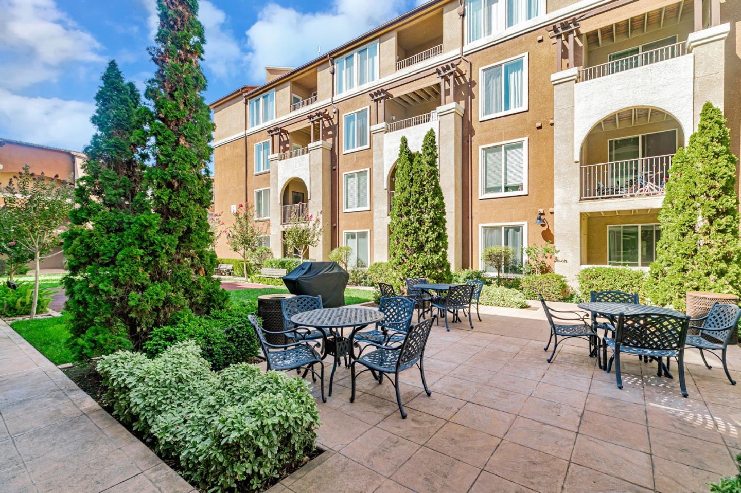 801 South Winchester Boulevard, Unit 2401 San Jose, CA 95128 - Photo 25 of 40