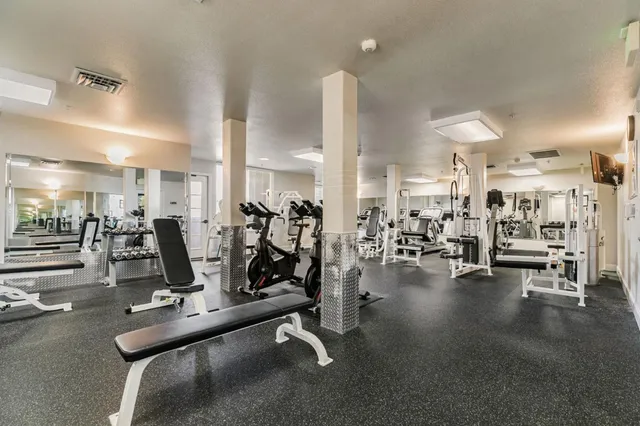 $568,000 | 801 South Winchester Boulevard, Unit 2401, San Jose, CA 95128