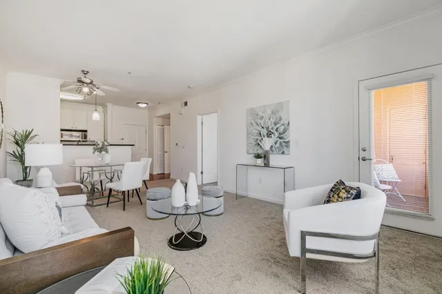 $568,000 | 801 South Winchester Boulevard, Unit 2401, San Jose, CA 95128