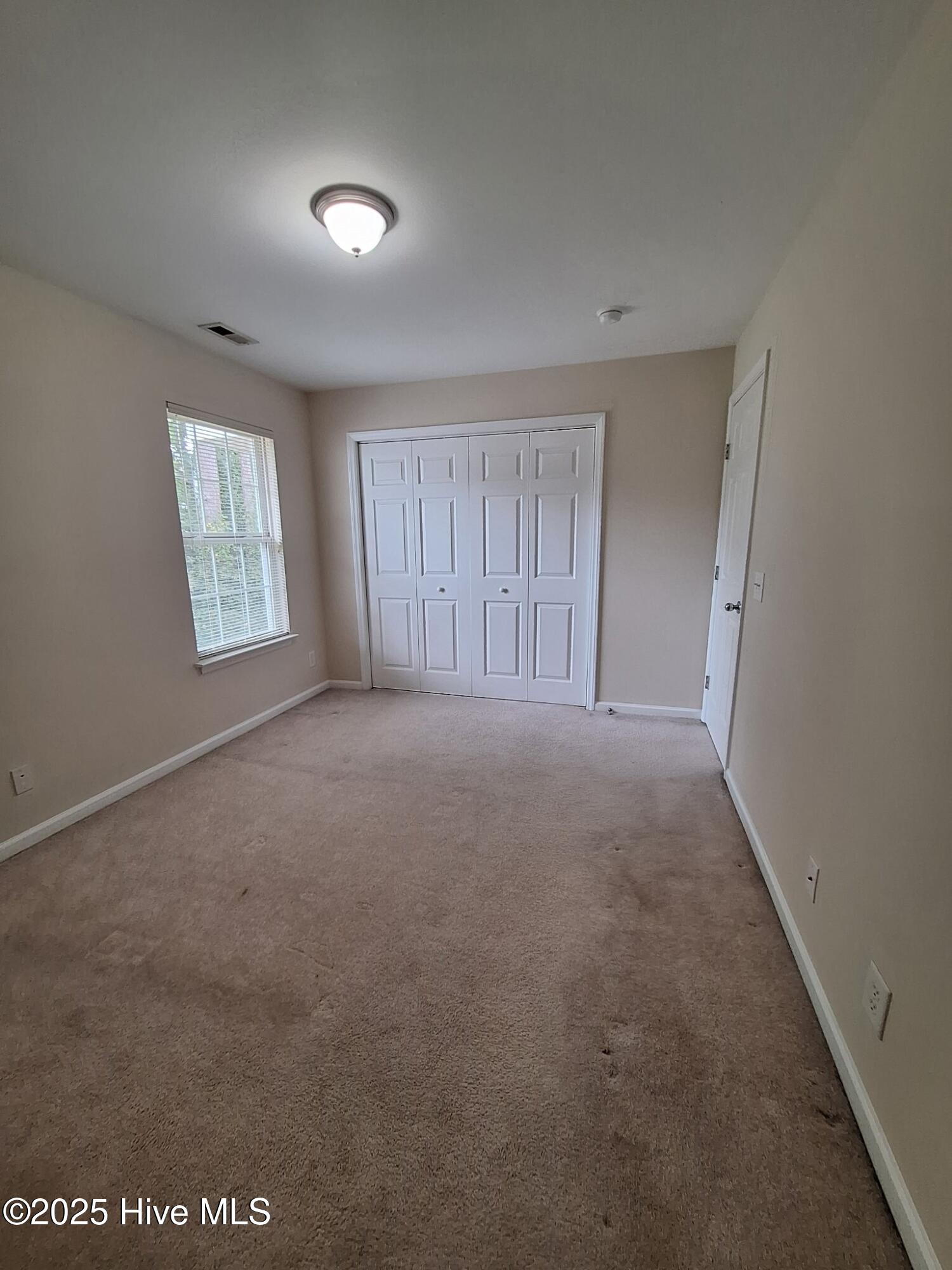 2412 King Richard Court, Unit E Greenville, NC 27858 - Photo 10 of 15 King Richard Court 2412 E (9)