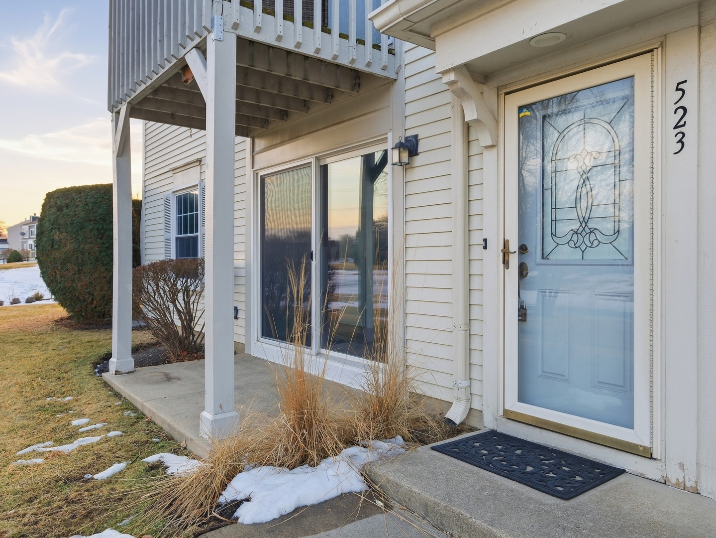 523 Bridle Trail Wheeling, IL 60090 - Photo 3 of 24