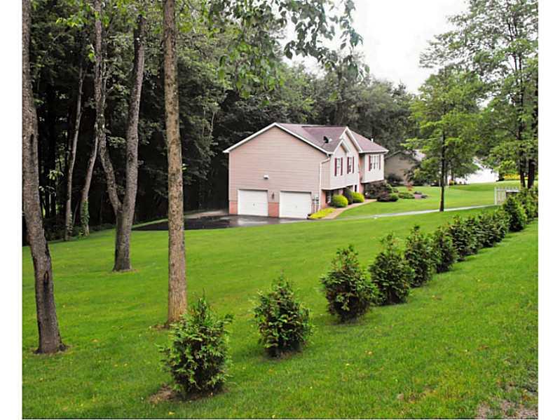 123 Hunter Ridge Road Butler, PA 16001 - Photo 2 of 6 Exterior Front.