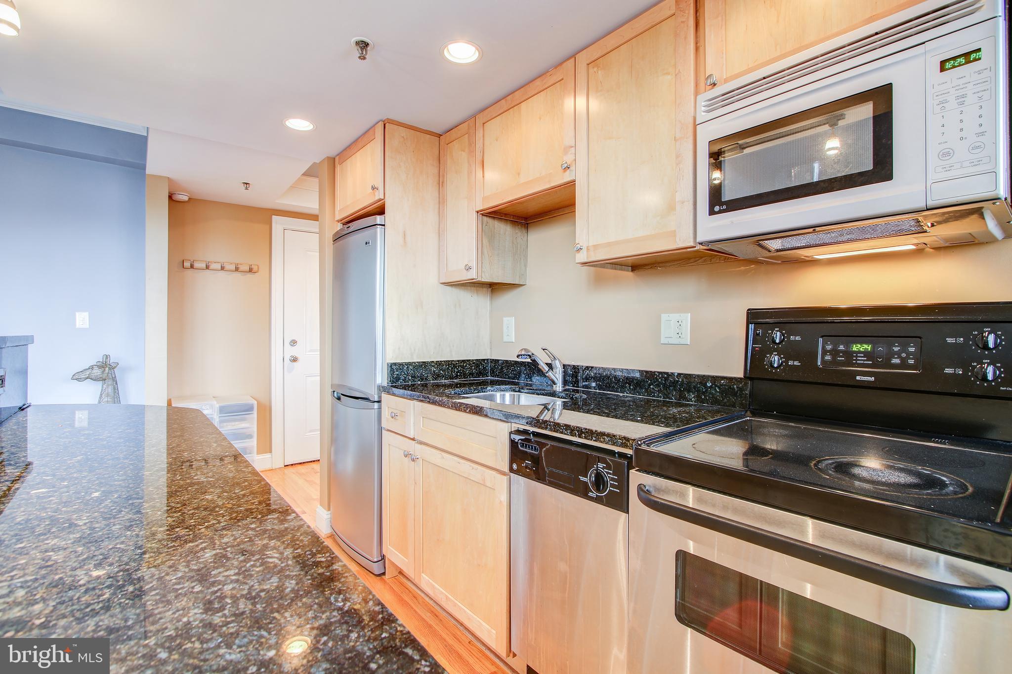 1701 16th Street Northwest, Unit 450 Washington, DC 20009 - Photo 28 of 33 Kitchen