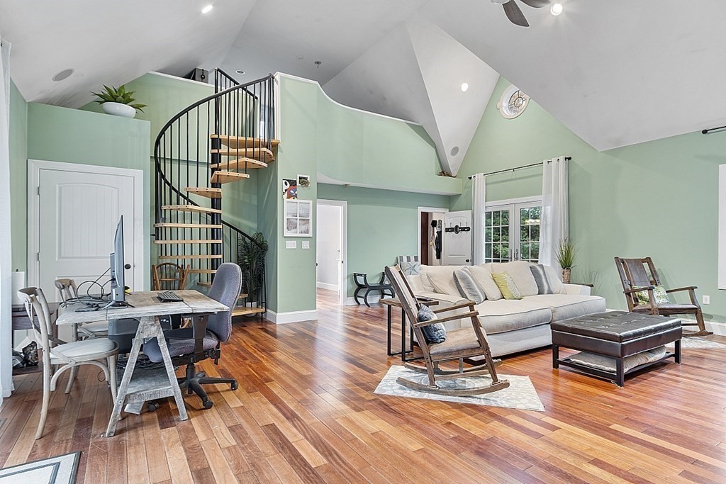 35 Woodchuck Hill Road Harvard, MA 01451 - Photo 23 of 40 Gallery Image 23