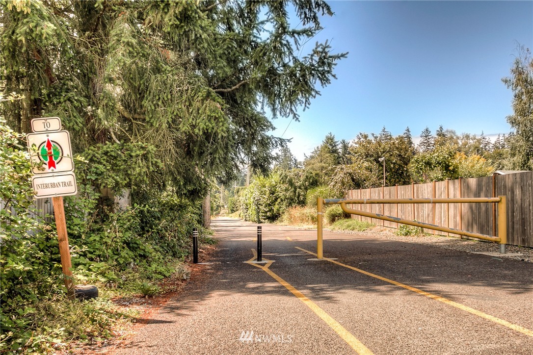 7205 224th Street Southwest, Unit M4 Edmonds, WA 98026 - Photo 3 of 15