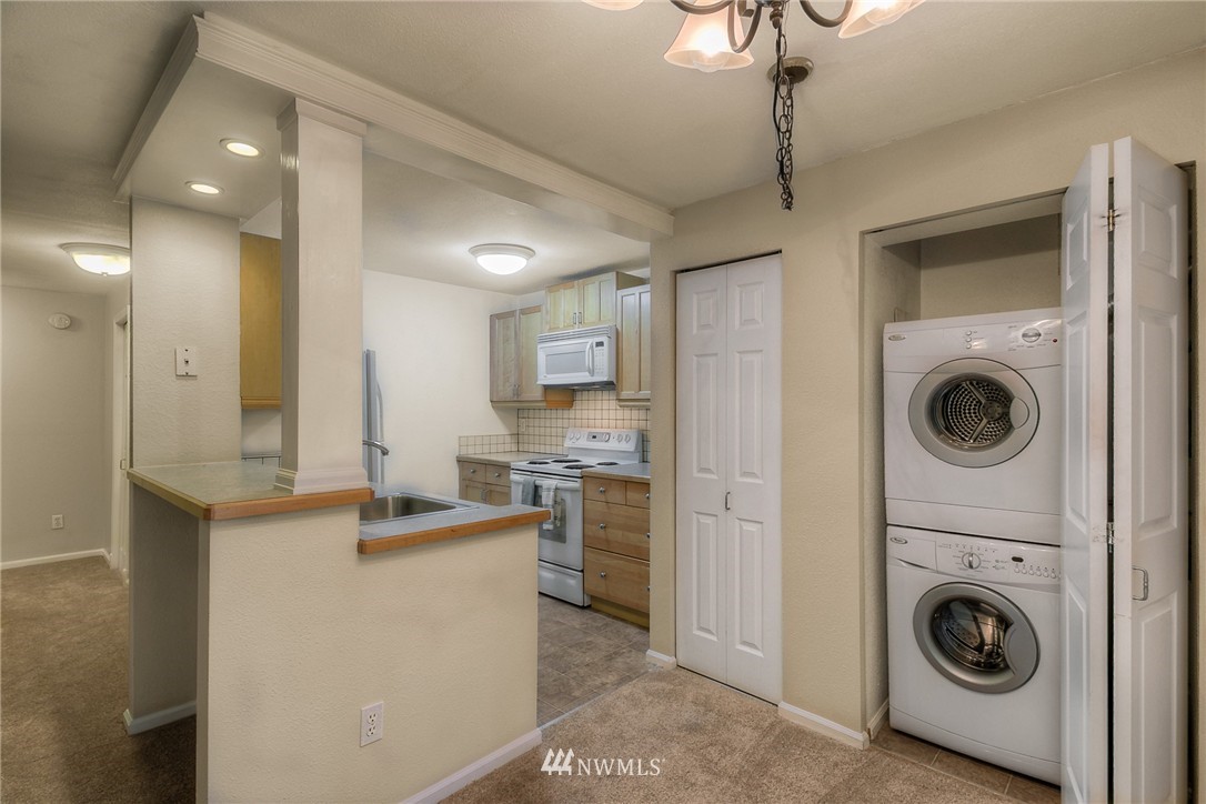 7205 224th Street Southwest, Unit M4 Edmonds, WA 98026 - Photo 9 of 15