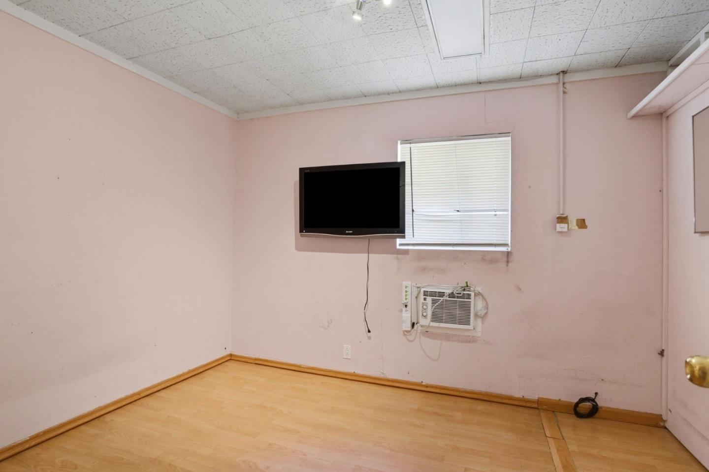 2935 McKee Road San Jose, CA 95127 - Photo 13 of 26