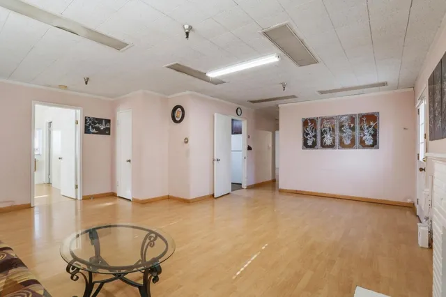 $949,999 | 2935 McKee Road, San Jose, CA 95127