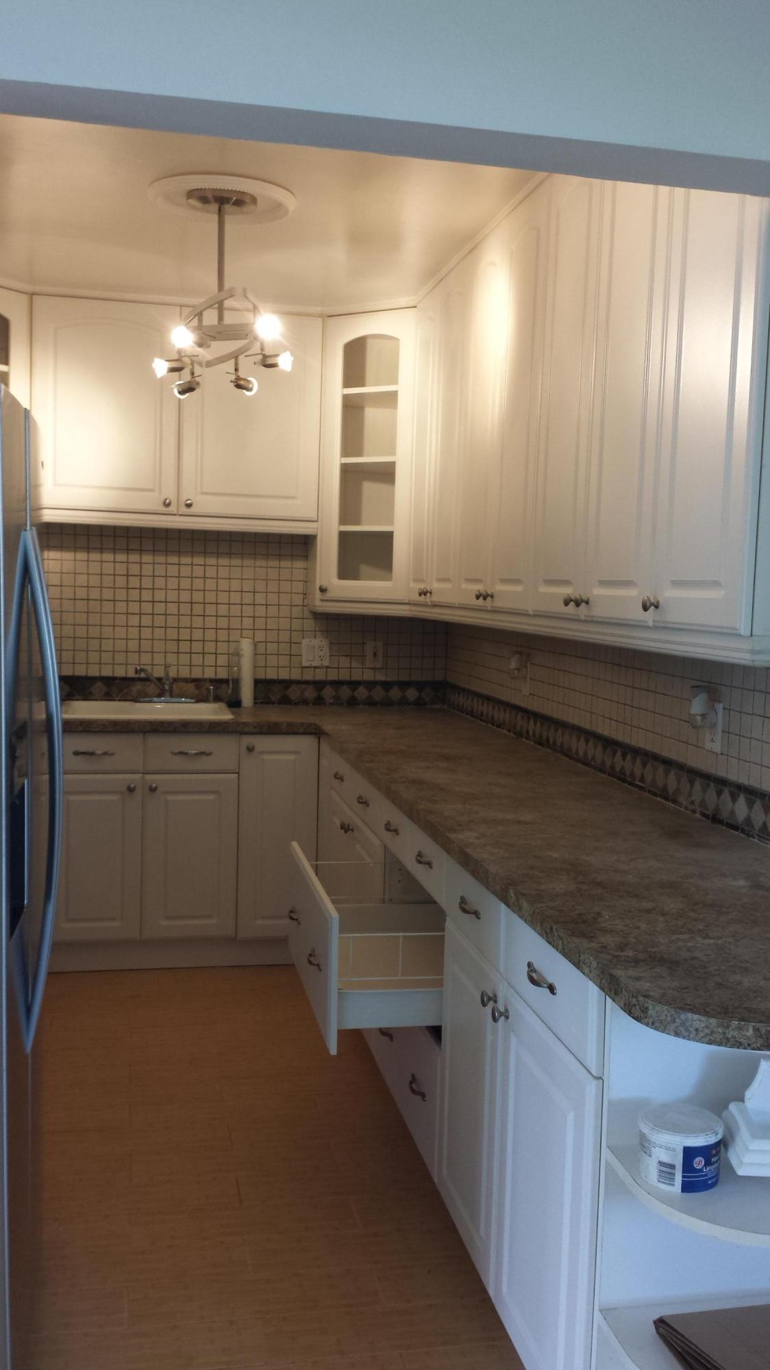 356 Winged Foot Road Palm Springs, FL 33461 - Photo 7 of 25 Pullman Kitchen