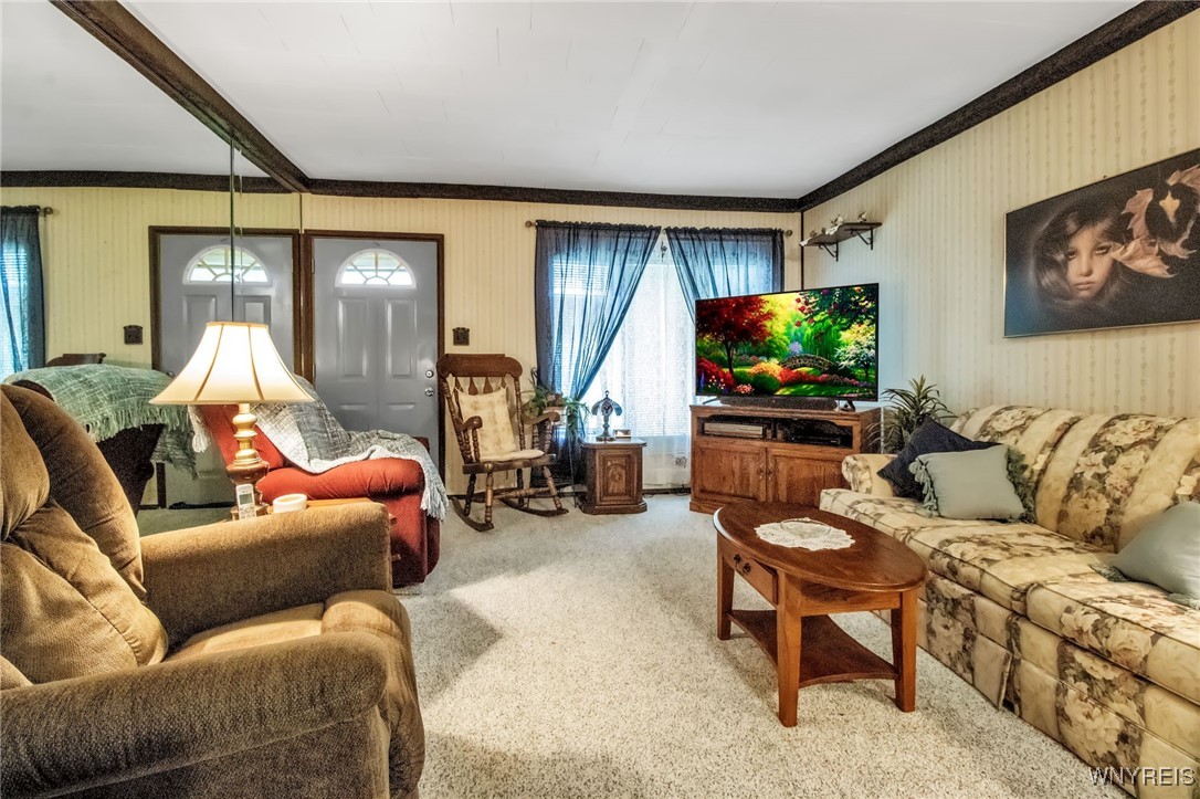 8400 Donna Drive Niagara, NY 14304 - Photo 18 of 35