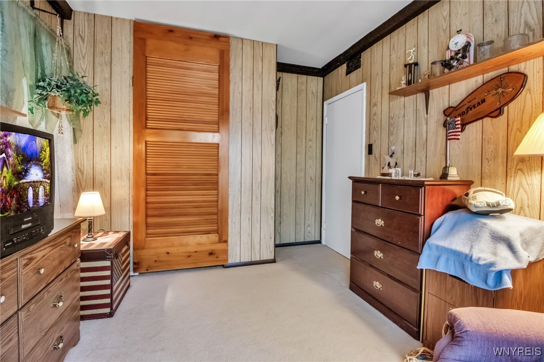 8400 Donna Drive Niagara, NY 14304 - Photo 25 of 35