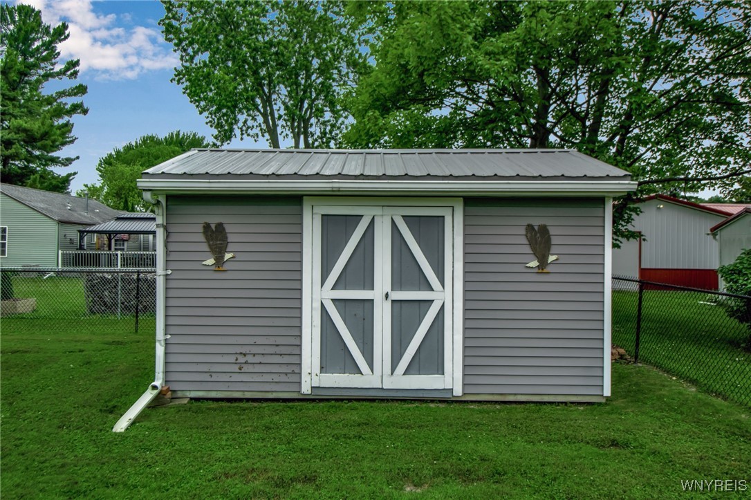 8400 Donna Drive Niagara, NY 14304 - Photo 35 of 35